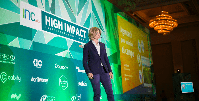 rectangle-11@2x nuestra historia quienes somos Visual software agricola